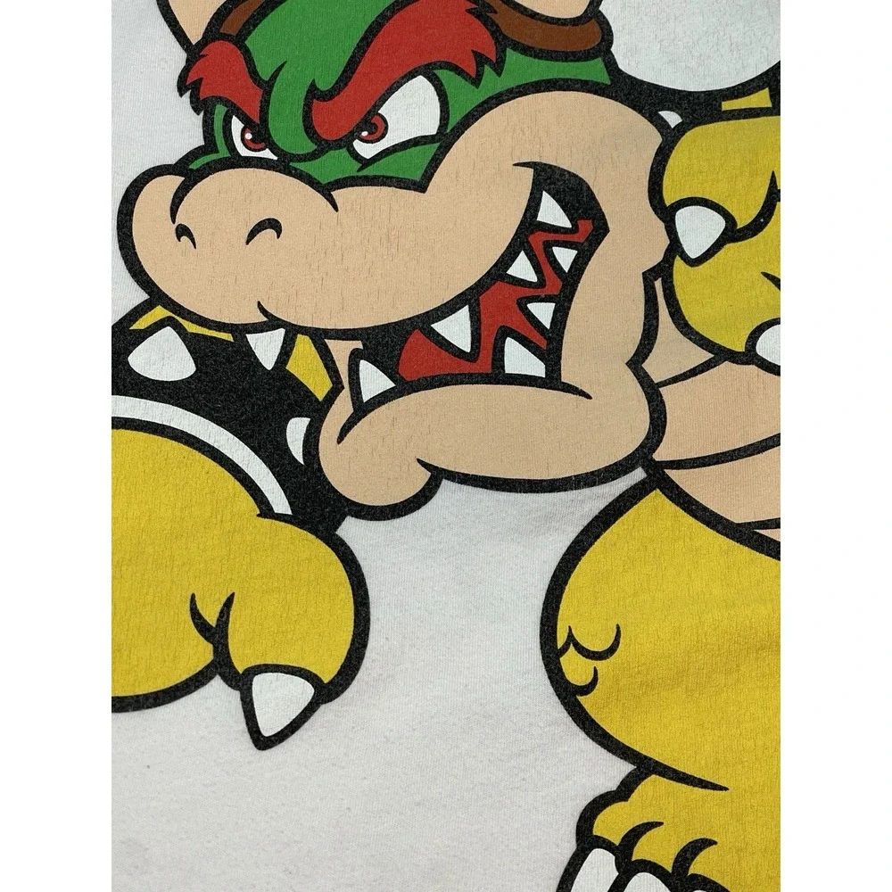 Old‎ Navy White Super Mario Graphic Tee with Red & Blue Size Large
